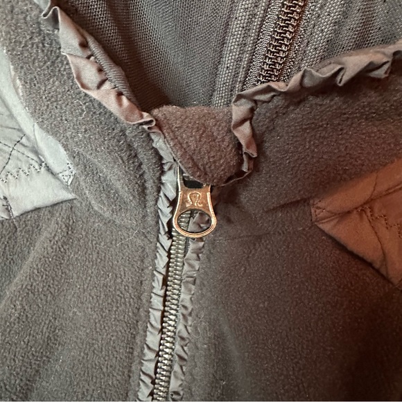 Lululemon Fleecy Keen Jacket Black Size 4 - Picture 9 of 11
